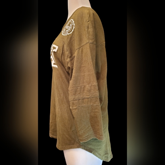 Pink size S/P green shirt - Picture 2 of 7